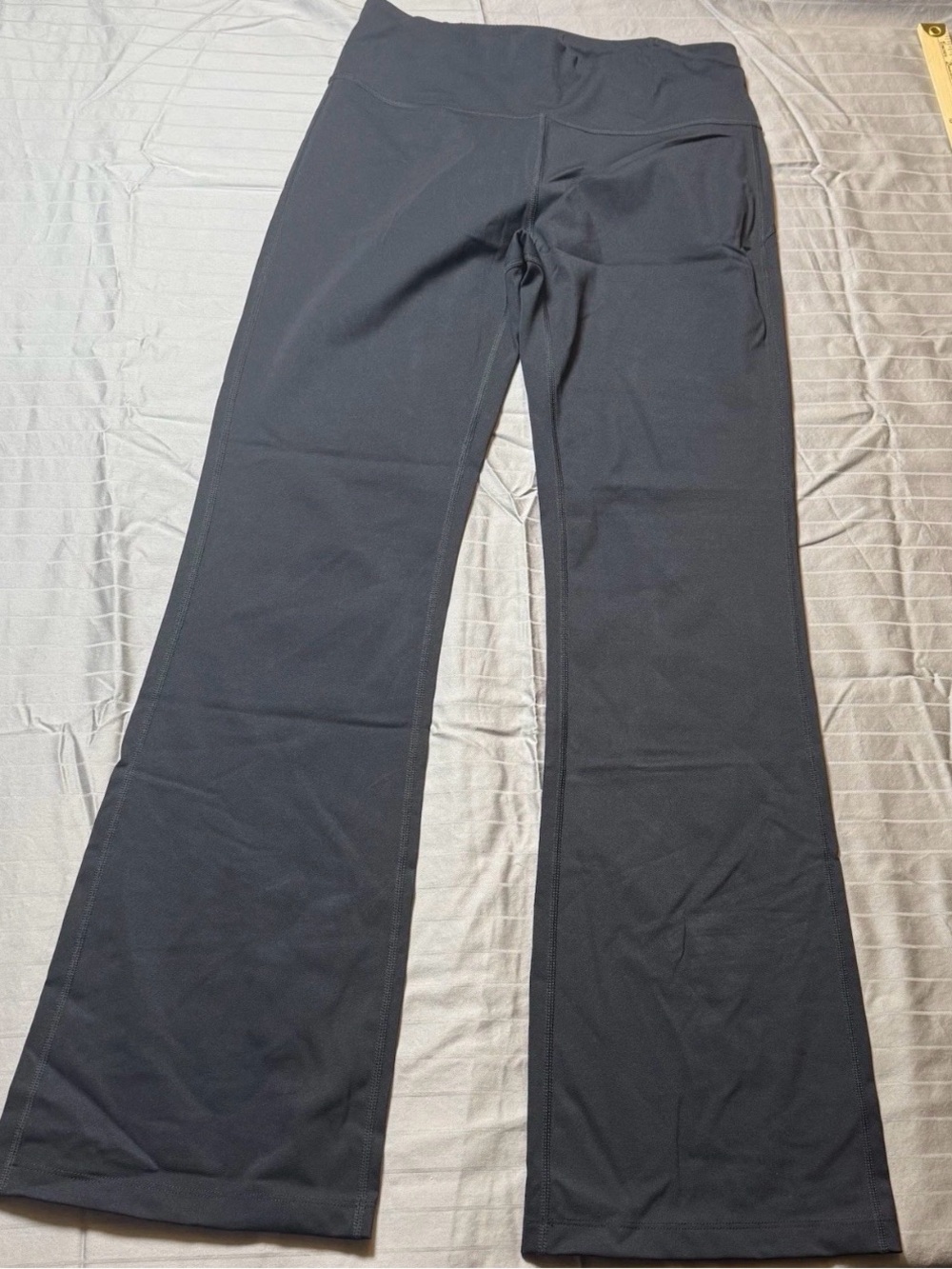 Sweaty Betty Power 30" bootcut workout trousers women Medium black training  New